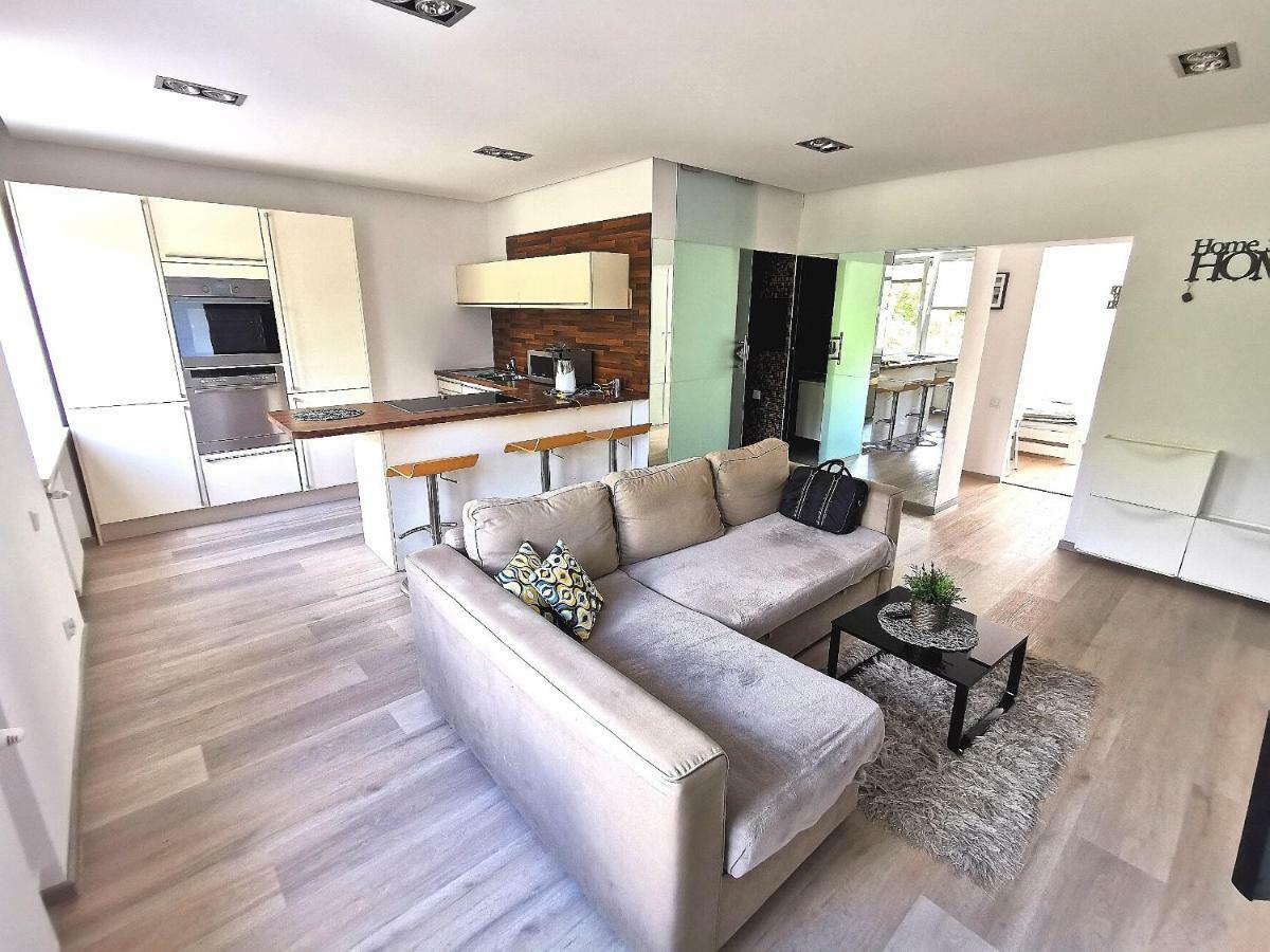 Nowoczesny Apartament III Al. Nmp تشينستوخوفا المظهر الخارجي الصورة